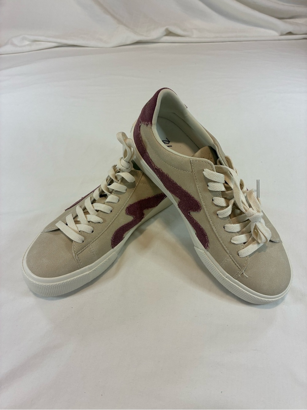 Blowfish Malibu Neutral Beige Low-Top Sneakers with Burgundy Accent